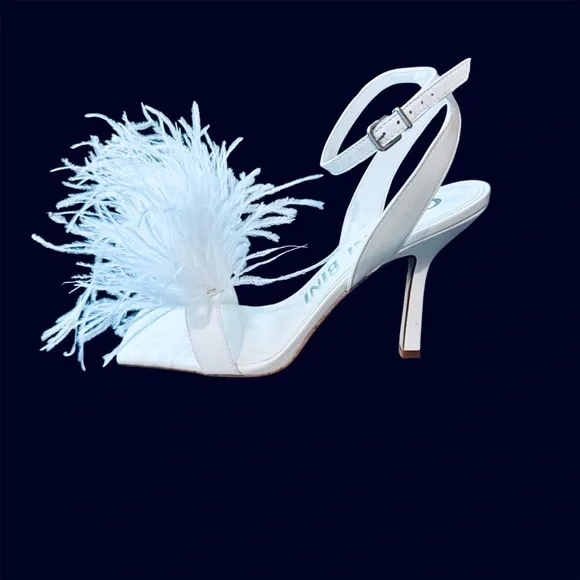 Gianni Bini Neela White Leather Heels Sandals, Ankle Strap - Picture 2 of 8